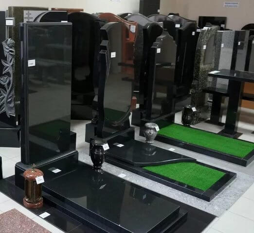 Купить пам’ятник в Києві, Україні