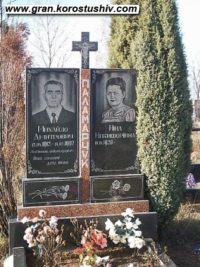 Подвійний пам'ятник з граніту ДМ-174