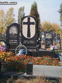 Двойний пам'ятник з граніту ДМ-001