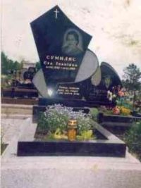 Одинарний пам'ятник з граніту ОМ-269
