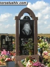 Одинарний пам'ятник з граніту ОМ-059