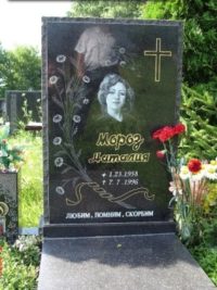 Одинарные памятники из гранита ОМ-478