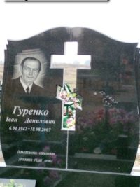 Подвійний пам'ятник з граніту ДМ-111