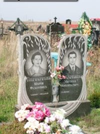 Подвійний пам'ятник з граніту ДМ-091
