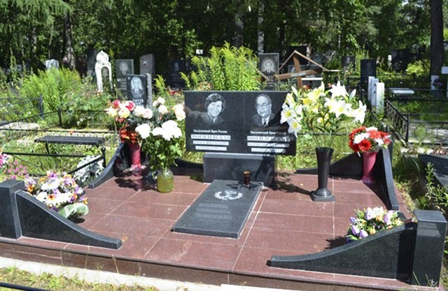 Гранітні памятники