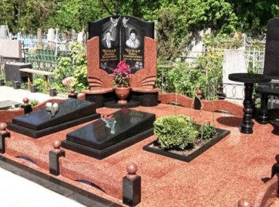 Ціна пам’ятника в Києві