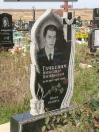 Одинарные памятники из гранита ОМ-437