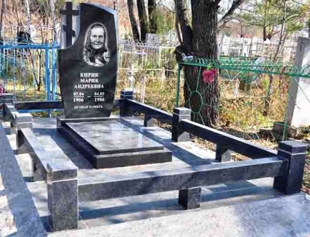 пам'ятники з граніту ціна