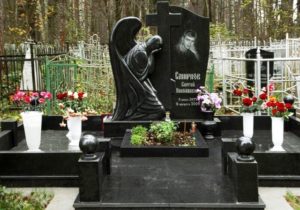 элитные памятники на кладбище