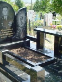 мемориальные гранитные комплексы