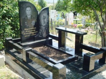 Мемориальные гранитные комплексы?