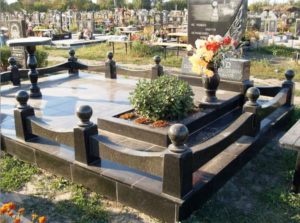 заказать мемориальный комплекс