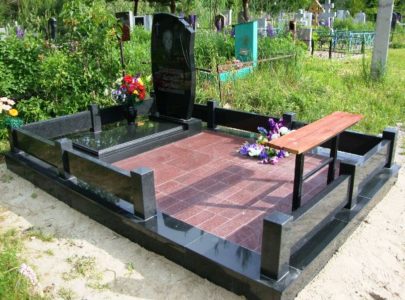 Какой памятник заказать?