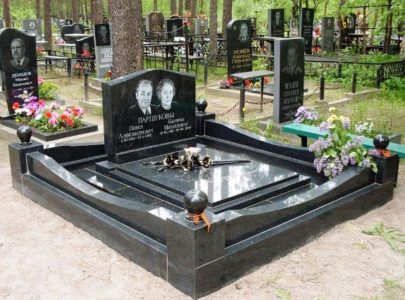 Какой заказать памятник на могилу!