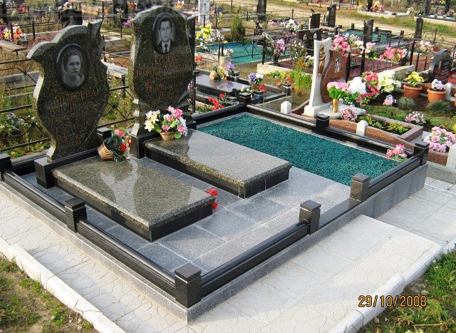 памятники на могилу заказать