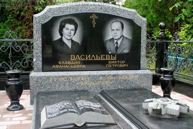 заказать памятник из гранита