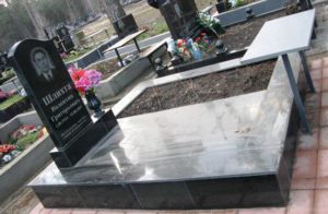 заказать гранитный памятник в Киеве