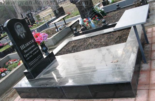 заказать гранитный памятник в Киеве