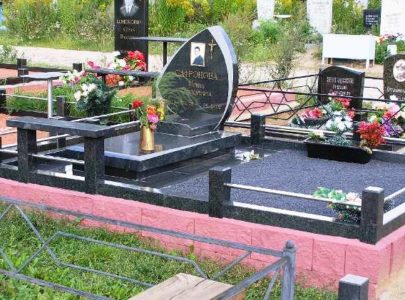 Адреса где заказать памятник