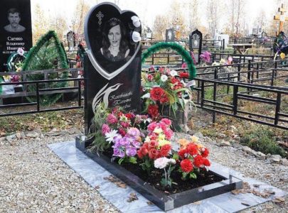 Сколько стоит заказать памятник?