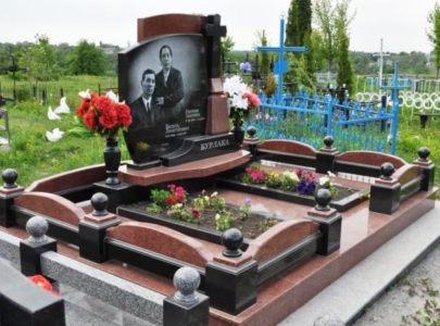 Заказать памятник из гранита цена!