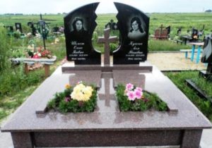 заказать памятник на кладбище цены