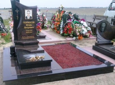 Купить гранитный памятник в Киеве!