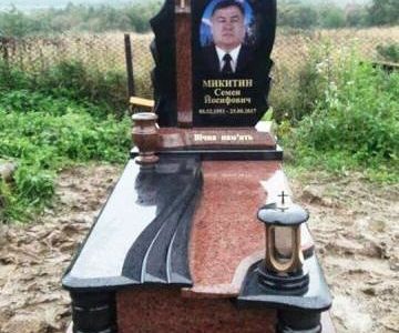 Цветная печать на памятниках