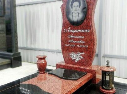 Кольоровий пам’ятник