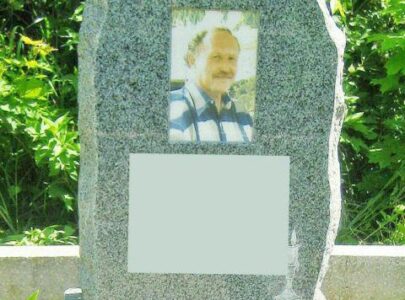 Памятник на двоих фотокерамика