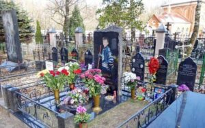 фотокераміка на пам'ятник Коростишів київ Україна фото ціна ajnjrthfvsrf yf gfvznybr