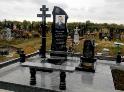 Замовити меморіальний комплекс?