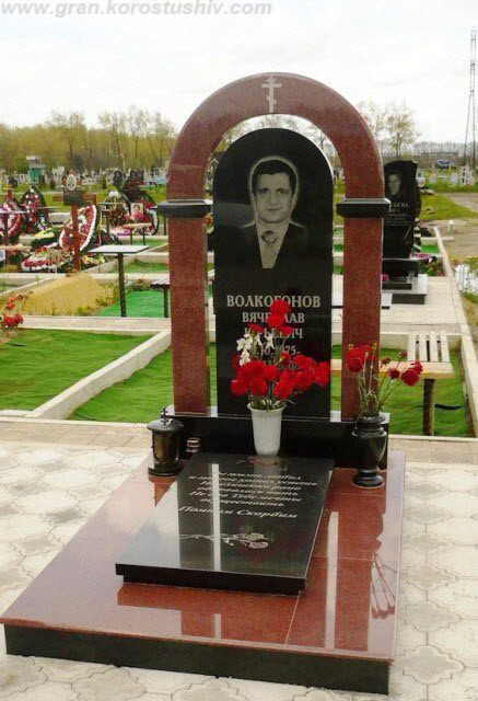 гранітні пам'ятники Київ Коростишів Київ Україна фото ціна
