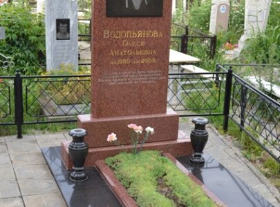 Замовити пам’ятник на цвинтарі ціни