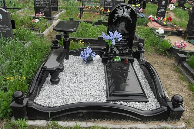 замовити пам'ятник на могилу Київ Коростишів Україна фото ціна
