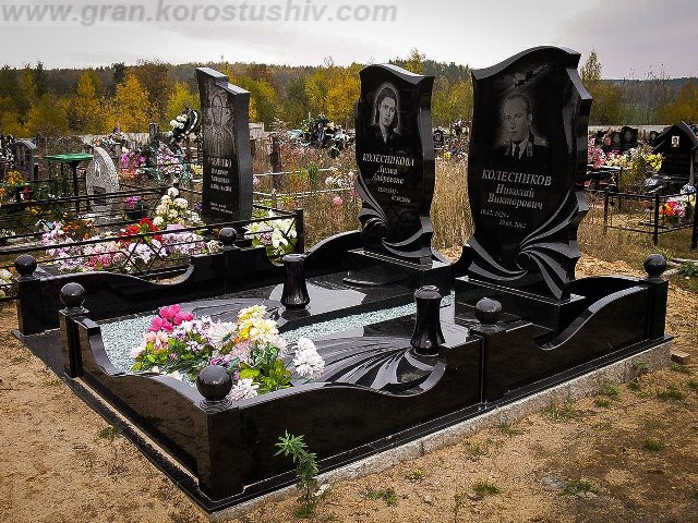 замовити пам'ятник на могилу у м Києві Коростишів Україна фото ціна