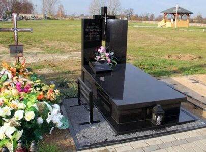 Замовити пам’ятник у Києві