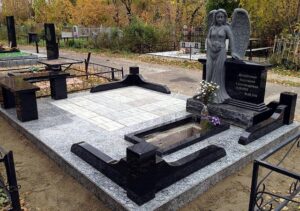 пам ятник з граніту під ключ Коростишів
