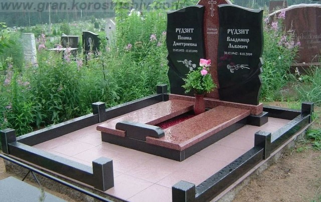 пам ятник на могилу під ключ Коростишів київ Україна фото ціна