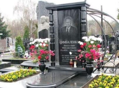 Зразки пам ятників на могилу