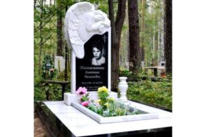 дитячі памятники граніт під ключ граніт Коростишів київ Україна фото ціна