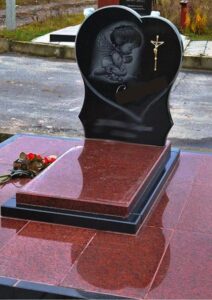 пам ятники з чорного і червоного граніту граніт під ключ граніт Коростишів київ Україна фото ціна