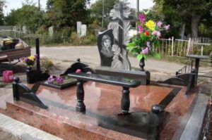 сучасні пам ятники граніт під ключ граніт Коростишів київ Україна фото ціна