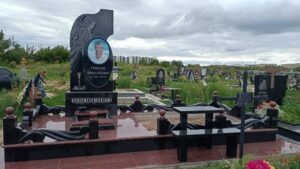 пам ятники з граніту ціна граніт під ключ граніт Коростишів київ Україна фото ціна