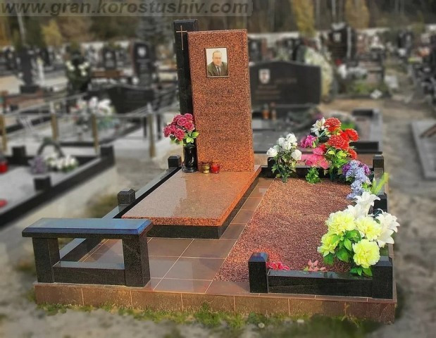 пам ятники купити під ключ граніт Коростишів київ Україна фото ціна