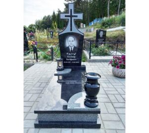 пам ятники хрести з граніту під ключ граніт Коростишів київ Україна фото ціна
