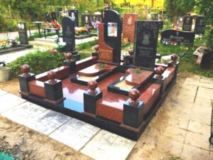 пам ятники Київська обл під ключ граніт Коростишів київ Україна фото ціна