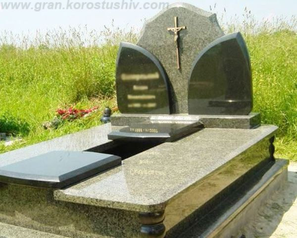 пам ятники з зеленого граніту під ключ граніт Коростишів київ Україна фото ціна