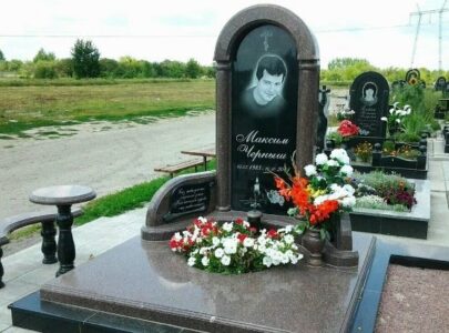 Ексклюзивні пам ятники з граніту