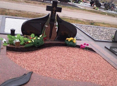 Сучасні надгробні пам ятники